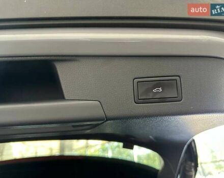 Сірий Фольксваген ID.4, об'ємом двигуна 0 л та пробігом 65 тис. км за 27500 $, фото 18 на Automoto.ua