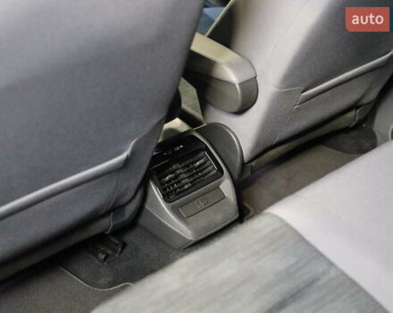 Серый Фольксваген ID.4, объемом двигателя 0 л и пробегом 34 тыс. км за 21300 $, фото 29 на Automoto.ua