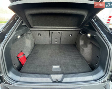 Серый Фольксваген ID.4, объемом двигателя 0 л и пробегом 127 тыс. км за 24599 $, фото 43 на Automoto.ua