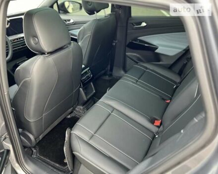 Серый Фольксваген ID.4, объемом двигателя 0 л и пробегом 99 тыс. км за 20400 $, фото 17 на Automoto.ua