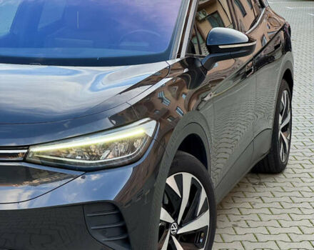 Серый Фольксваген ID.4, объемом двигателя 0 л и пробегом 100 тыс. км за 23800 $, фото 4 на Automoto.ua