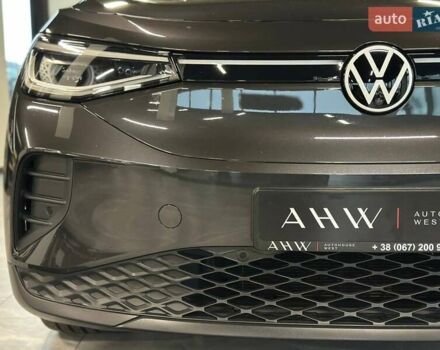 Серый Фольксваген ID.4, объемом двигателя 0 л и пробегом 81 тыс. км за 27900 $, фото 2 на Automoto.ua