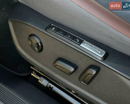 Сірий Фольксваген ID.4, об'ємом двигуна 0 л та пробігом 169 тис. км за 22999 $, фото 7 на Automoto.ua