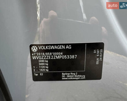 Серый Фольксваген ID.4, объемом двигателя 0 л и пробегом 136 тыс. км за 21000 $, фото 94 на Automoto.ua