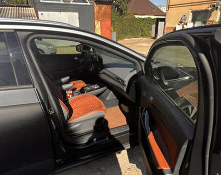 Серый Фольксваген ID.4, объемом двигателя 0 л и пробегом 44 тыс. км за 28000 $, фото 21 на Automoto.ua