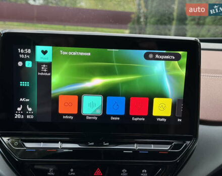 Серый Фольксваген ID.4, объемом двигателя 0 л и пробегом 136 тыс. км за 21000 $, фото 64 на Automoto.ua