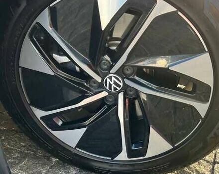 Сірий Фольксваген ID.4, об'ємом двигуна 0 л та пробігом 53 тис. км за 28000 $, фото 32 на Automoto.ua