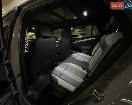 Серый Фольксваген ID.4, объемом двигателя 0 л и пробегом 64 тыс. км за 22700 $, фото 18 на Automoto.ua