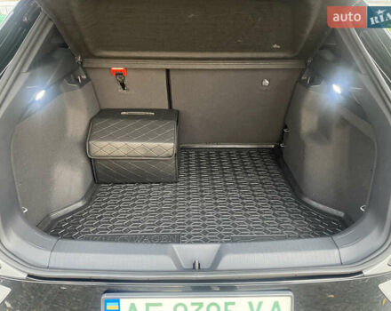 Серый Фольксваген ID.4, объемом двигателя 0 л и пробегом 63 тыс. км за 23300 $, фото 17 на Automoto.ua