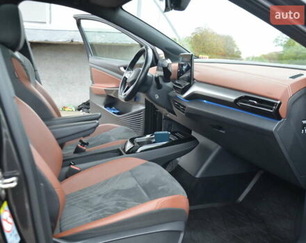 Серый Фольксваген ID.4, объемом двигателя 0 л и пробегом 184 тыс. км за 20850 $, фото 54 на Automoto.ua