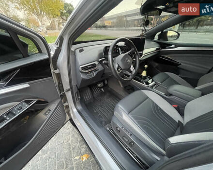 Серый Фольксваген ID.4, объемом двигателя 0 л и пробегом 63 тыс. км за 23300 $, фото 20 на Automoto.ua