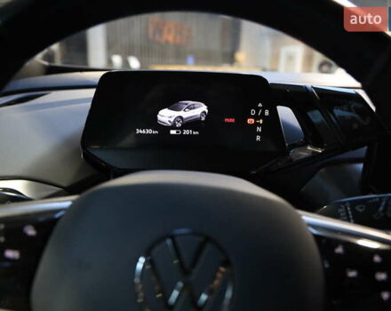 Серый Фольксваген ID.4, объемом двигателя 0 л и пробегом 34 тыс. км за 21300 $, фото 19 на Automoto.ua