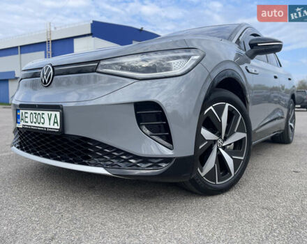 Сірий Фольксваген ID.4, об'ємом двигуна 0 л та пробігом 62 тис. км за 24999 $, фото 1 на Automoto.ua