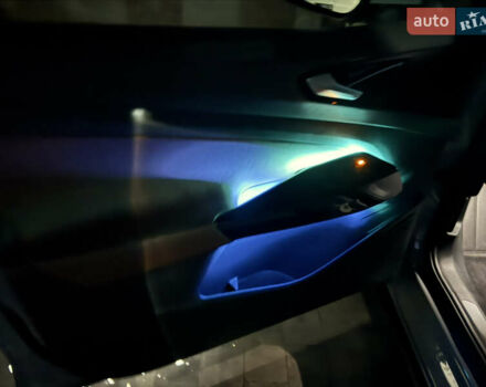 Серый Фольксваген ID.4, объемом двигателя 0 л и пробегом 136 тыс. км за 21000 $, фото 68 на Automoto.ua