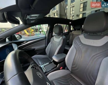 Серый Фольксваген ID.4, объемом двигателя 0 л и пробегом 65 тыс. км за 26800 $, фото 22 на Automoto.ua