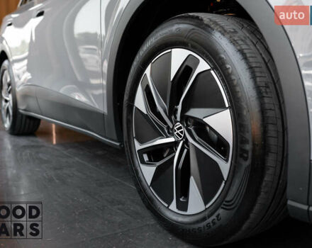 Серый Фольксваген ID.4, объемом двигателя 0 л и пробегом 10 тыс. км за 24700 $, фото 9 на Automoto.ua