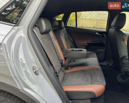 Серый Фольксваген ID.4, объемом двигателя 0 л и пробегом 136 тыс. км за 21000 $, фото 83 на Automoto.ua