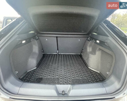 Сірий Фольксваген ID.4, об'ємом двигуна 0 л та пробігом 62 тис. км за 24999 $, фото 20 на Automoto.ua