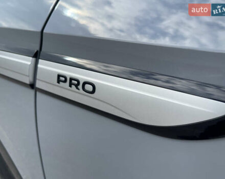 Сірий Фольксваген ID.4, об'ємом двигуна 0 л та пробігом 62 тис. км за 24999 $, фото 15 на Automoto.ua