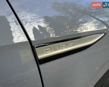 Серый Фольксваген ID.4, объемом двигателя 0 л и пробегом 136 тыс. км за 21000 $, фото 31 на Automoto.ua