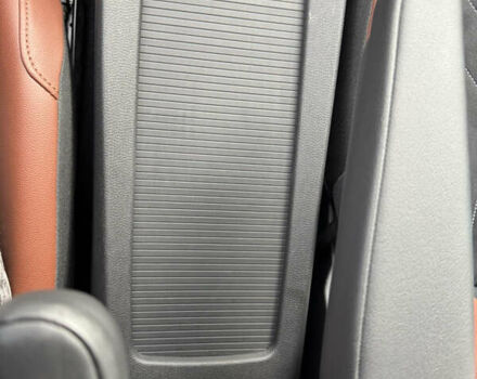 Серый Фольксваген ID.4, объемом двигателя 0 л и пробегом 136 тыс. км за 21000 $, фото 73 на Automoto.ua