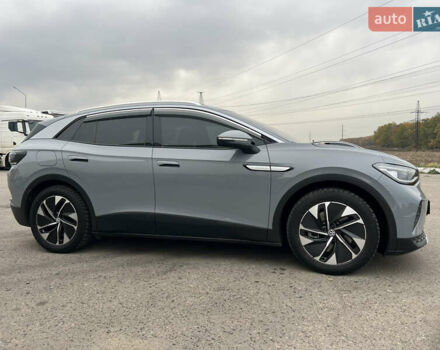 Серый Фольксваген ID.4, объемом двигателя 0 л и пробегом 65 тыс. км за 21800 $, фото 3 на Automoto.ua