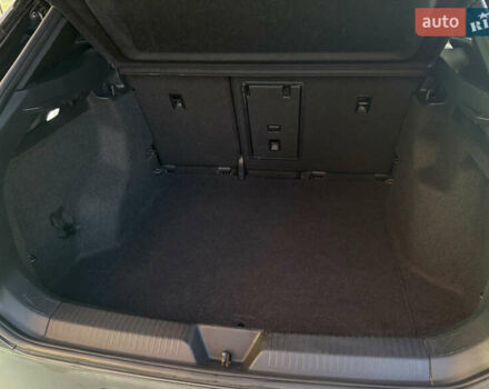 Серый Фольксваген ID.4, объемом двигателя 0 л и пробегом 180 тыс. км за 21300 $, фото 24 на Automoto.ua