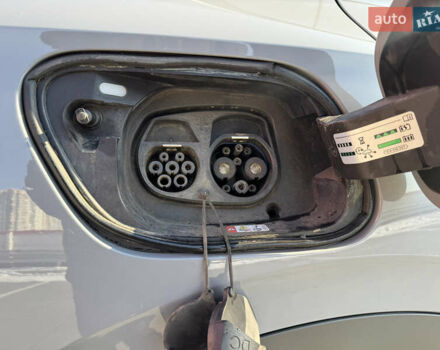 Серый Фольксваген ID.4, объемом двигателя 0 л и пробегом 37 тыс. км за 22000 $, фото 22 на Automoto.ua