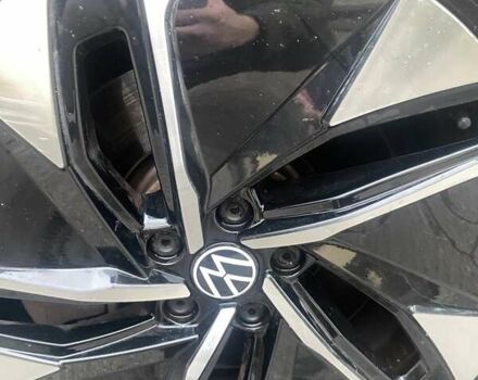 Сірий Фольксваген ID.4, об'ємом двигуна 0 л та пробігом 178 тис. км за 19299 $, фото 11 на Automoto.ua