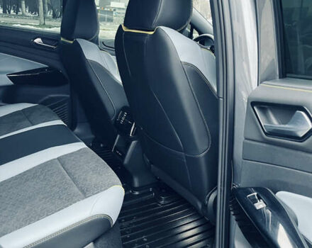 Серый Фольксваген ID.4, объемом двигателя 0 л и пробегом 40 тыс. км за 29000 $, фото 25 на Automoto.ua