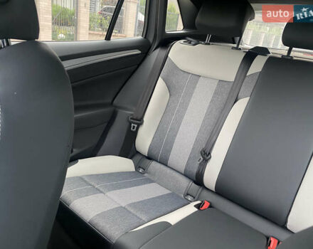 Серый Фольксваген ID.4, объемом двигателя 0 л и пробегом 6 тыс. км за 25200 $, фото 8 на Automoto.ua