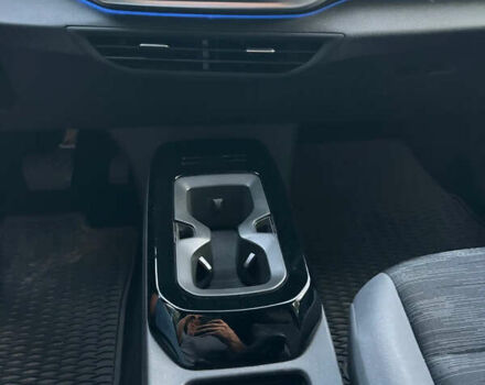 Серый Фольксваген ID.4, объемом двигателя 0 л и пробегом 27 тыс. км за 21500 $, фото 10 на Automoto.ua