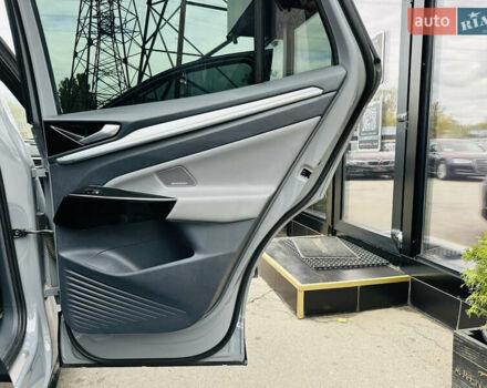 Серый Фольксваген ID.4, объемом двигателя 0 л и пробегом 74 тыс. км за 28000 $, фото 23 на Automoto.ua