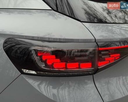 Сірий Фольксваген ID.4, об'ємом двигуна 0 л та пробігом 77 тис. км за 22350 $, фото 15 на Automoto.ua