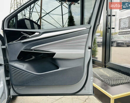 Серый Фольксваген ID.4, объемом двигателя 0 л и пробегом 74 тыс. км за 28000 $, фото 26 на Automoto.ua