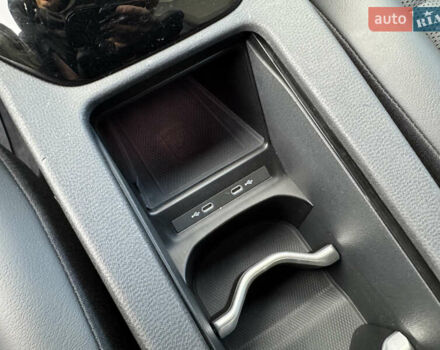 Серый Фольксваген ID.4, объемом двигателя 0 л и пробегом 46 тыс. км за 23000 $, фото 31 на Automoto.ua