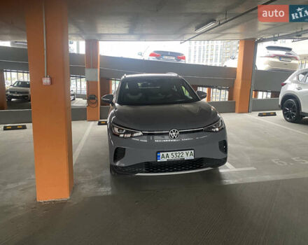 Серый Фольксваген ID.4, объемом двигателя 0 л и пробегом 6 тыс. км за 25200 $, фото 5 на Automoto.ua