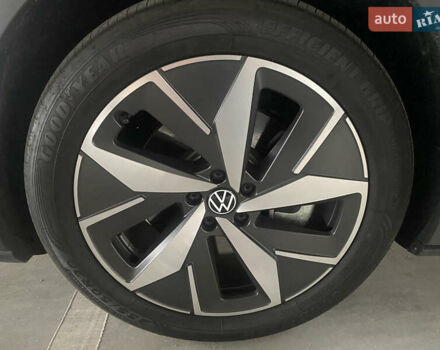 Серый Фольксваген ID.4, объемом двигателя 0 л и пробегом 6 тыс. км за 25200 $, фото 13 на Automoto.ua