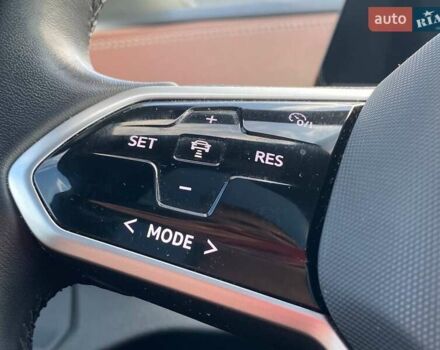 Серый Фольксваген ID.4, объемом двигателя 0 л и пробегом 31 тыс. км за 30490 $, фото 18 на Automoto.ua