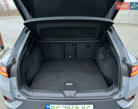 Сірий Фольксваген ID.4, об'ємом двигуна 0 л та пробігом 33 тис. км за 23200 $, фото 40 на Automoto.ua