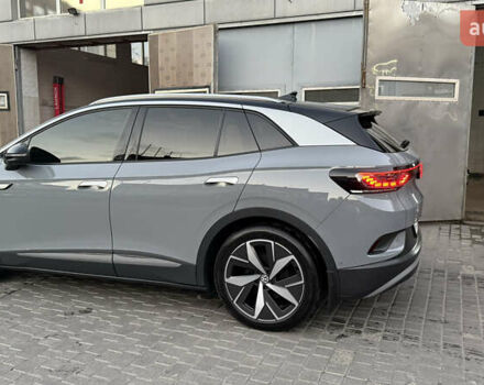 Серый Фольксваген ID.4, объемом двигателя 0 л и пробегом 69 тыс. км за 23500 $, фото 4 на Automoto.ua