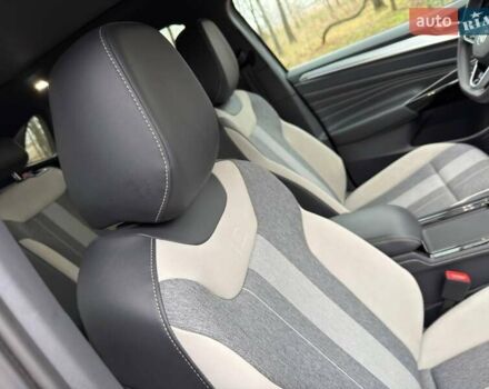 Сірий Фольксваген ID.4, об'ємом двигуна 0 л та пробігом 77 тис. км за 22350 $, фото 38 на Automoto.ua