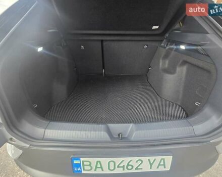 Сірий Фольксваген ID.4, об'ємом двигуна 0 л та пробігом 22 тис. км за 26500 $, фото 12 на Automoto.ua