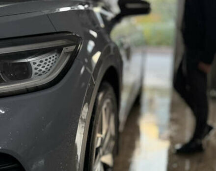 Серый Фольксваген ID.4, объемом двигателя 0 л и пробегом 69 тыс. км за 23500 $, фото 3 на Automoto.ua