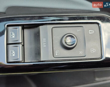 Серый Фольксваген ID.4, объемом двигателя 0 л и пробегом 64 тыс. км за 24000 $, фото 32 на Automoto.ua