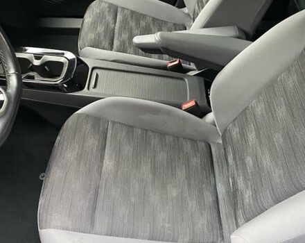 Сірий Фольксваген ID.4, об'ємом двигуна 0 л та пробігом 178 тис. км за 19299 $, фото 29 на Automoto.ua