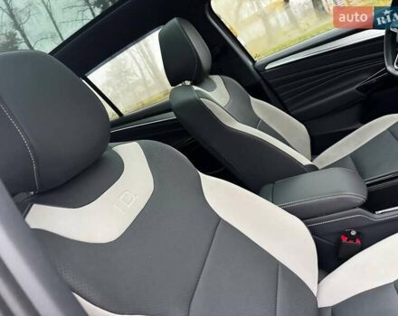 Сірий Фольксваген ID.4, об'ємом двигуна 0 л та пробігом 66 тис. км за 22800 $, фото 42 на Automoto.ua