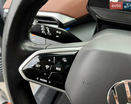 Сірий Фольксваген ID.4, об'ємом двигуна 0 л та пробігом 33 тис. км за 23200 $, фото 22 на Automoto.ua