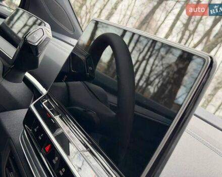 Сірий Фольксваген ID.4, об'ємом двигуна 0 л та пробігом 77 тис. км за 22350 $, фото 41 на Automoto.ua