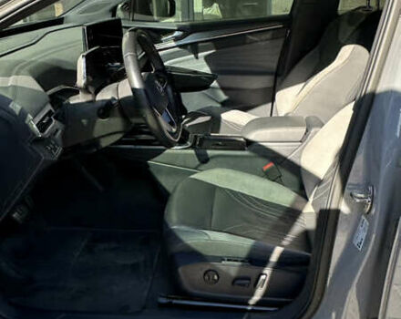 Серый Фольксваген ID.4, объемом двигателя 0 л и пробегом 110 тыс. км за 21900 $, фото 11 на Automoto.ua